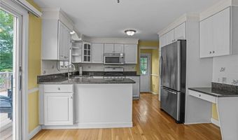116 Clearview Dr, North Kingstown, RI 02852