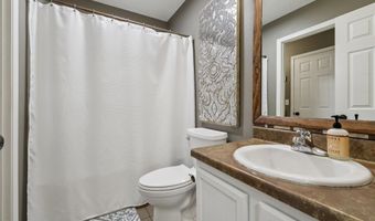 1107 SW Springfield Dr, Ankeny, IA 50023