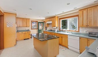 31 Moose Ln, Rindge, NH 03461
