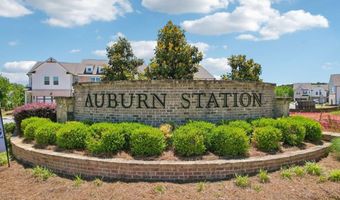 377 Station Overlook Dr, Auburn, GA 30011