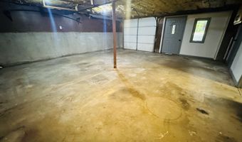 6 Elaine St, Bozrah, CT 06334