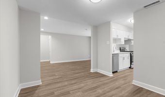 3318 WOODBURN VILLAGE Dr T3, Annandale, VA 22003