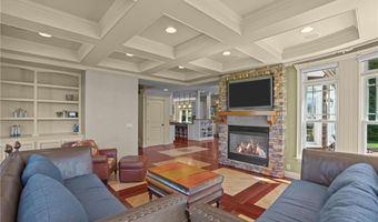 74 Bayberry Rd, Narragansett, RI 02882