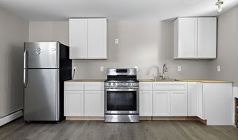 140 Leonardville Rd, Belford, NJ 07718
