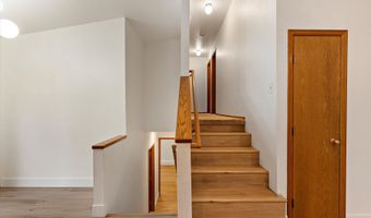 3930 Eric Cir, Anchorage, AK 99507