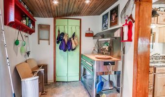 208 W Shore Dr, Arcadia, OK 73007