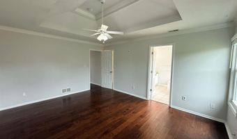 927 Jasara Cir, Baldwin City, KS 66006