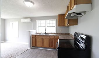 511 E 17th St, Alma, GA 31510