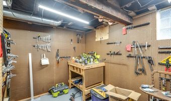 829 Clearview Ave, Akron, OH 44314