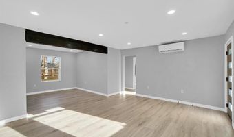 1125 Maple St, Altus, OK 73521
