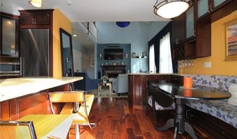 75 Pelham St C, Newport, RI 02840