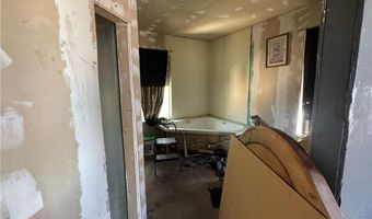 122 5th St W, Alice, TX 78332