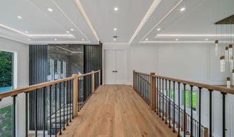 54 Landview Dr, Dix Hills, NY 11746