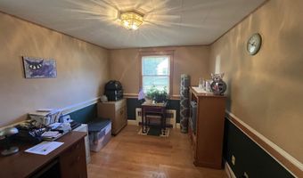 37 Pine Island Ave, Berlin, NH 03570