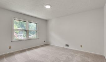 1534 Country Squire Ct, Decatur, GA 30033