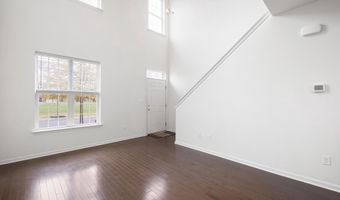 3858 GREEN St, Claymont, DE 19703