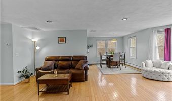 44 Knoll Pl D, North Providence, RI 02904