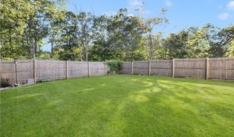3 Victory Falls Rd, Coventry, RI 02827