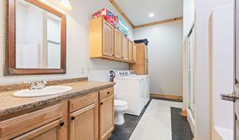 726 Veterans Memorial Dr, Abbeville, LA 70510