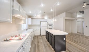 1851 Vista Pointe Ave, Henderson, NV 89012