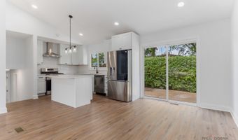 522 N Castle Rd, Addison, IL 60101