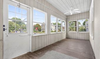 544 N UNION St, Appleton, WI 54911