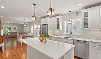 86 Chandler St 86, Arlington, MA 02474