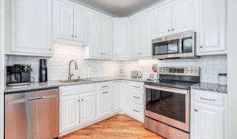 9304 WILDOAK Dr, Bethesda, MD 20814