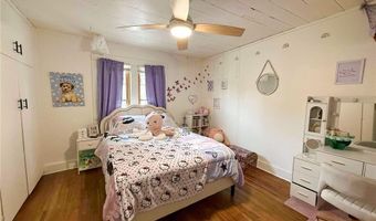 327 E 16th St, Baxter Springs, KS 66713