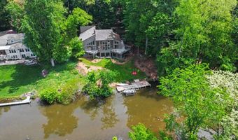 1843 Timber Trail Dr SE, Ada, MI 49301