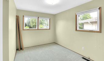 4948 SE HARVEY St, Milwaukie, OR 97222