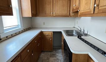 861 Farmington Ave 2nd Floor, Berlin, CT 06037