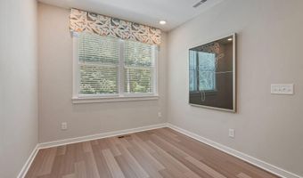 2075 Eva Pearl Dr, Apex, NC 27502