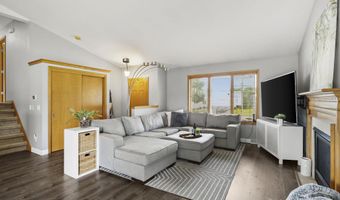 8405 Dolomite Ln, Madison, WI 53719