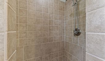 1166 Ledgewood Ln, Avon, IN 46123