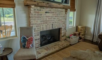 553 Tara Rd, Brandon, MS 39042