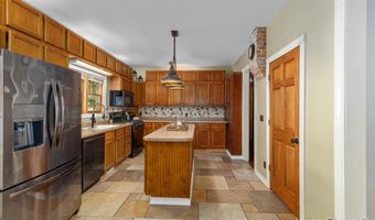 521 Trowbridge St, Allegan, MI 49010