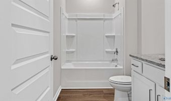 23292 Worchester Ln, Athens, AL 35613