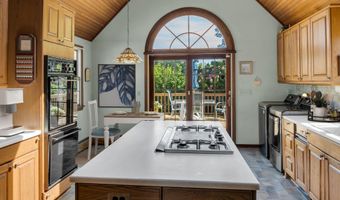 50 Bridge Ave, Bay Head, NJ 08742