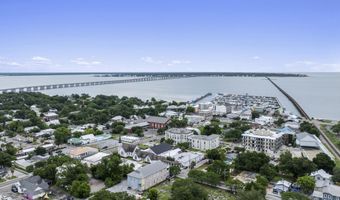 124 Court Unit # 203 St, Bay St. Louis, MS 39520