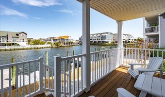 39078 BEACON Dr 18, Fenwick Island, DE 19944