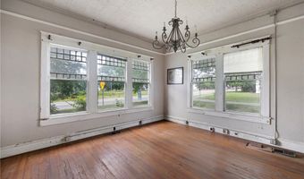 308 W Main St, Atkins, AR 72823