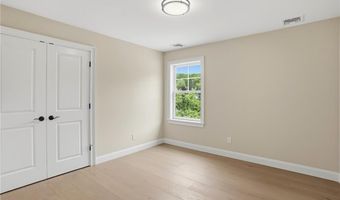 413 New River Rd, Lincoln, RI 02838