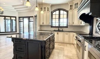 2116 Westridge Rd, Carlsbad, NM 88220