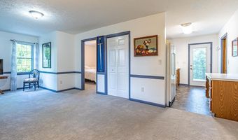 20010 Oakwood Dr, Abingdon, VA 24211