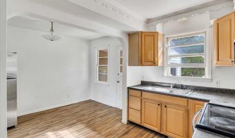 211 Shaker Rd, Albany, NY 12211