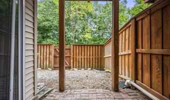 21562 IREDELL Ter, Broadlands, VA 20148