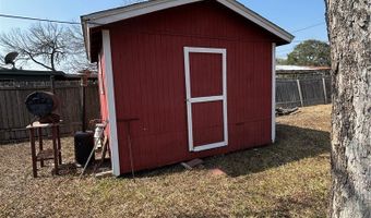 1005 Loma St, Alice, TX 78332
