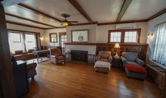 1004 2nd Ave, Ackley, IA 50601