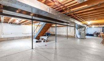 175 Crown Royal Dr, Amherst, NY 14221